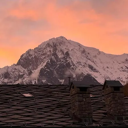 Daire Ginny's House By World *