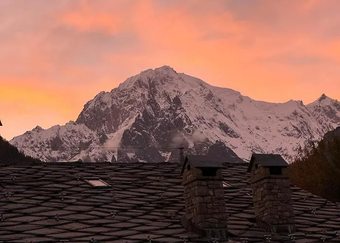 Apartman Ginny's House By World *